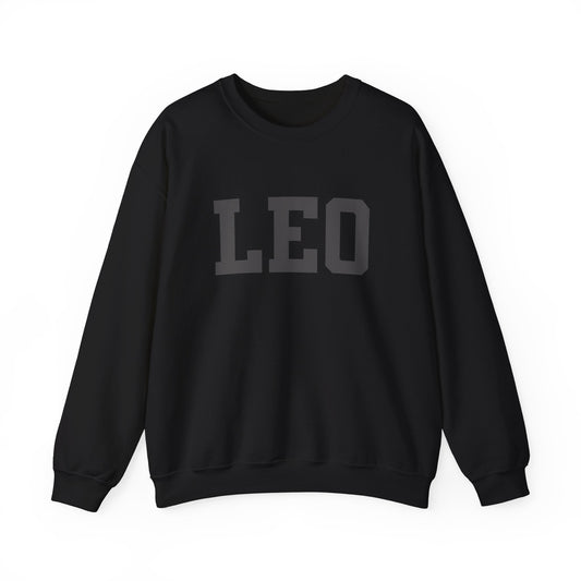 Leo - Crewneck